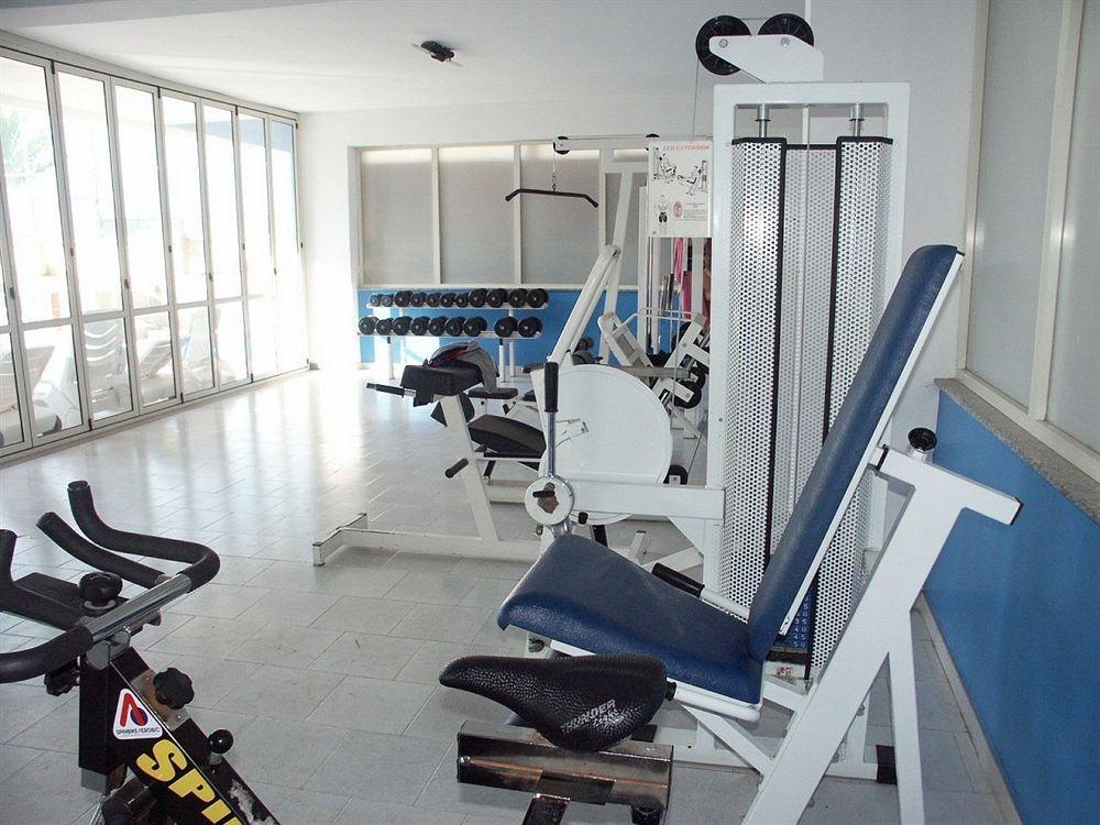 Oasi Azzurra Aparthotel เมสซีนา ภายนอก รูปภาพ